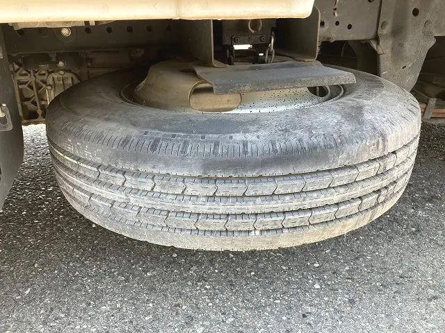 いすゞエルフダブルキャブ（Wキャブ）小型（2t・3t）[写真20]