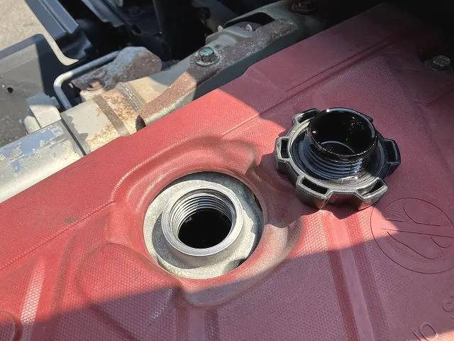 日野デュトロ平ボディ小型（2t・3t）[写真10]