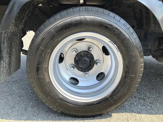 日野デュトロ平ボディ小型（2t・3t）[写真17]