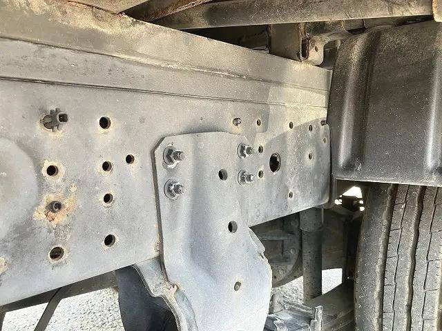 日野デュトロ平ボディ小型（2t・3t）[写真20]