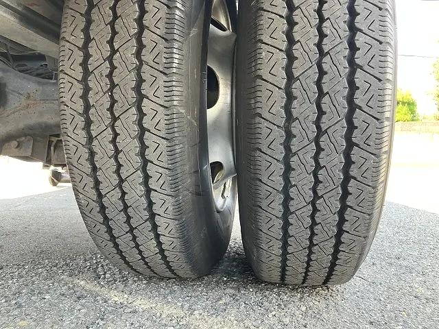 日野デュトロセーフティローダー小型（2t・3t）[写真21]