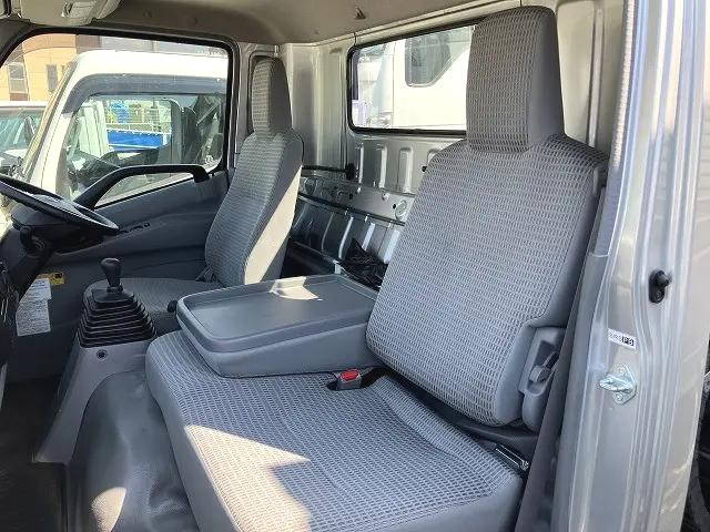 日野デュトロセーフティローダー小型（2t・3t）[写真35]