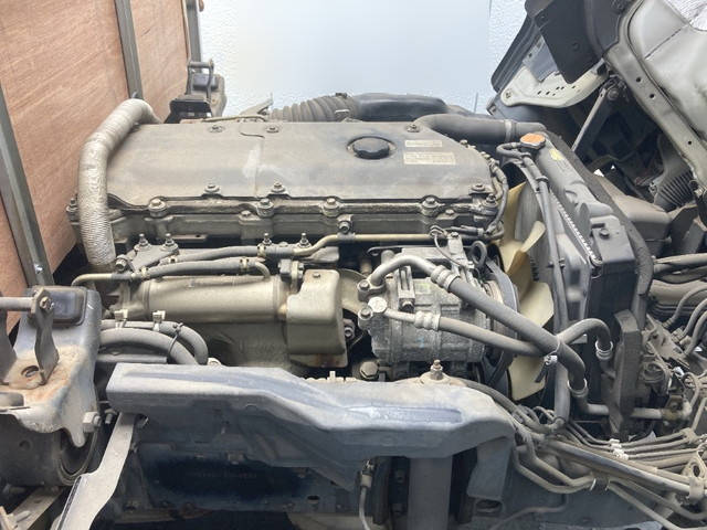 いすゞエルフ平ボディ小型（2t・3t）[写真14]