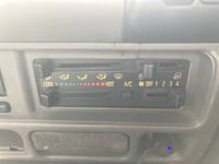 いすゞエルフ平ボディ小型（2t・3t）[写真24]