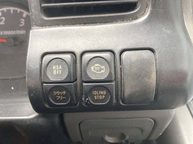 いすゞエルフ平ボディ小型（2t・3t）[写真25]