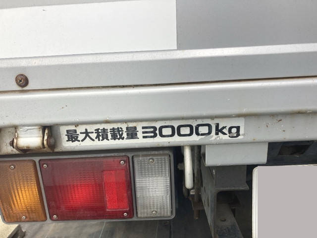 いすゞエルフ平ボディ小型（2t・3t）[写真04]