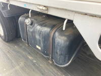 いすゞエルフ平ボディ小型（2t・3t）[写真08]