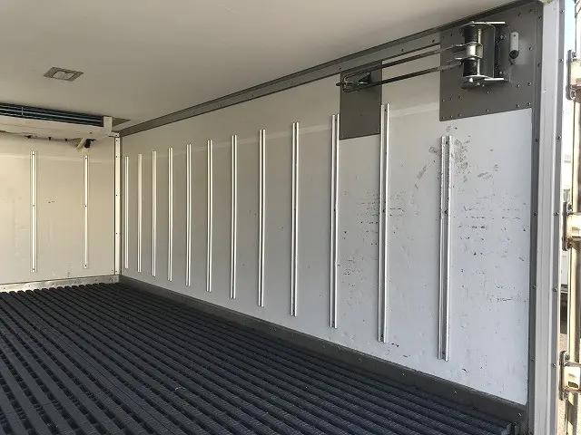 トヨタダイナ冷凍車（冷蔵車）小型（2t・3t）[写真10]