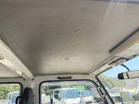 いすゞエルフダブルキャブ（Wキャブ）小型（2t・3t）[写真14]