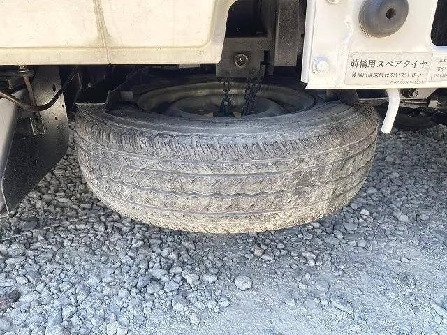 いすゞエルフダブルキャブ（Wキャブ）小型（2t・3t）[写真24]