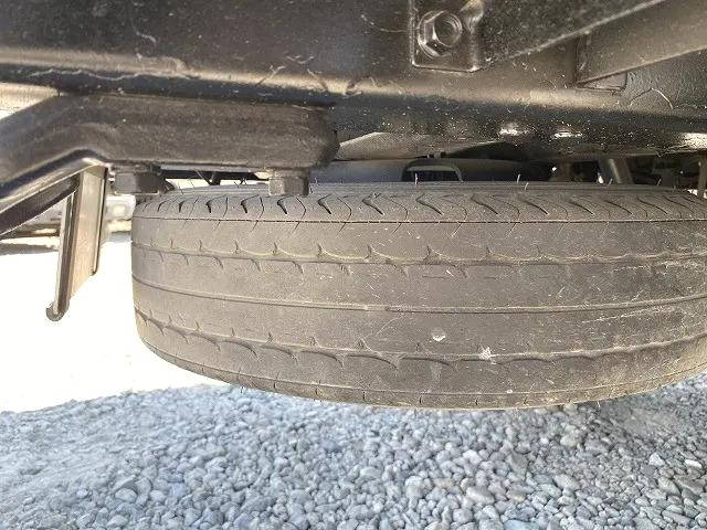 いすゞエルフダブルキャブ（Wキャブ）小型（2t・3t）[写真32]