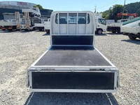 いすゞエルフダブルキャブ（Wキャブ）小型（2t・3t）[写真06]