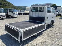 いすゞエルフダブルキャブ（Wキャブ）小型（2t・3t）[写真07]