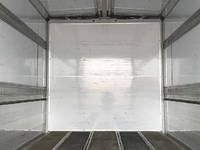 トヨタダイナアルミウイング小型（2t・3t）[写真13]