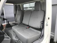 トヨタダイナアルミウイング小型（2t・3t）[写真33]