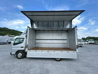 三菱ふそうキャンターアルミウイング小型（2t・3t）[写真09]