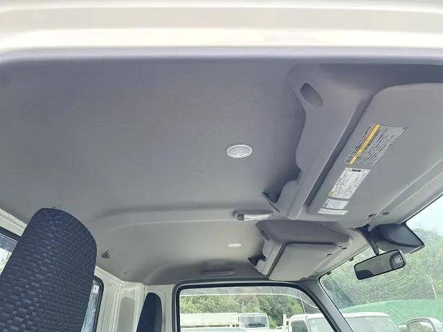 日野デュトロセーフティローダー小型（2t・3t）[写真27]