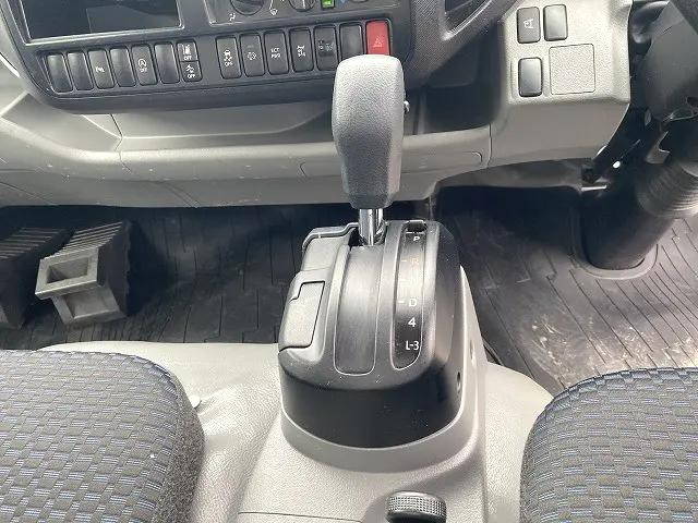 日野デュトロセーフティローダー小型（2t・3t）[写真31]