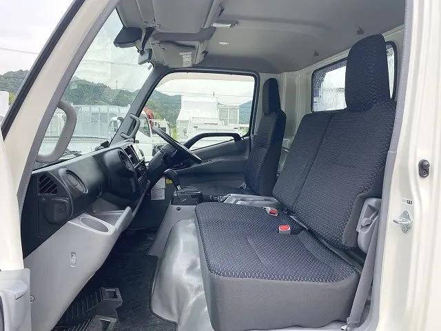 日野デュトロセーフティローダー小型（2t・3t）[写真35]