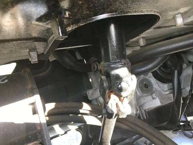 いすゞエルフ平ボディ小型（2t・3t）[写真14]