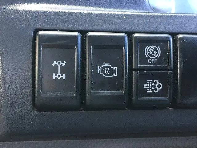 いすゞエルフ平ボディ小型（2t・3t）[写真37]