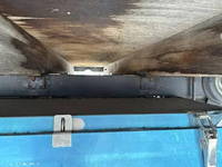 三菱ふそうキャンター平ボディ小型（2t・3t）[写真20]