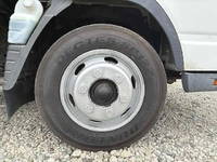 三菱ふそうキャンター平ボディ小型（2t・3t）[写真26]