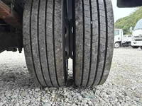 三菱ふそうキャンター平ボディ小型（2t・3t）[写真28]