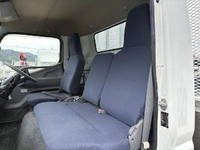 三菱ふそうキャンター平ボディ小型（2t・3t）[写真34]