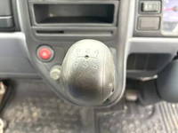 三菱ふそうキャンター平ボディ小型（2t・3t）[写真40]