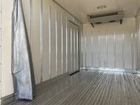 いすゞエルフ冷凍車（冷蔵車）小型（2t・3t）[写真15]