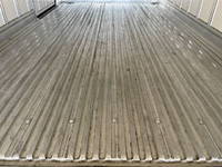 いすゞエルフ冷凍車（冷蔵車）小型（2t・3t）[写真17]