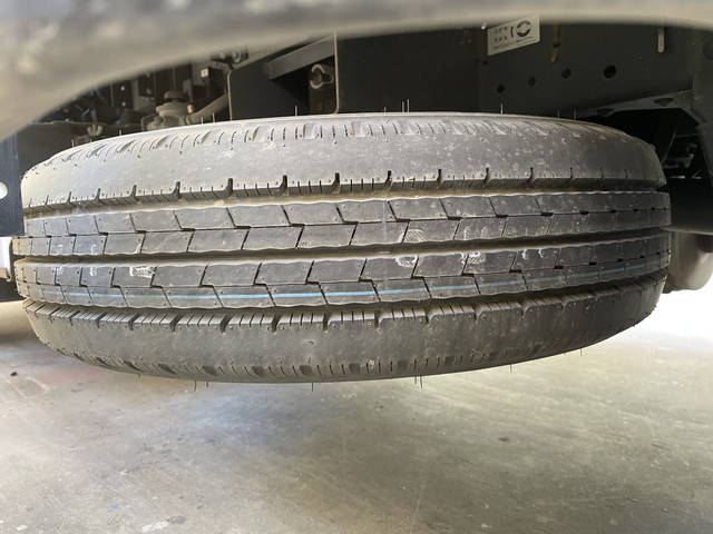 いすゞエルフ冷凍車（冷蔵車）小型（2t・3t）[写真21]