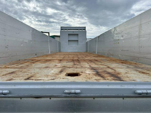 日野プロフィアアルミブロック大型（10t）[写真10]