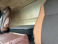 日野プロフィアアルミブロック大型（10t）[写真21]