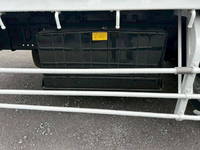 日野プロフィアアルミブロック大型（10t）[写真31]