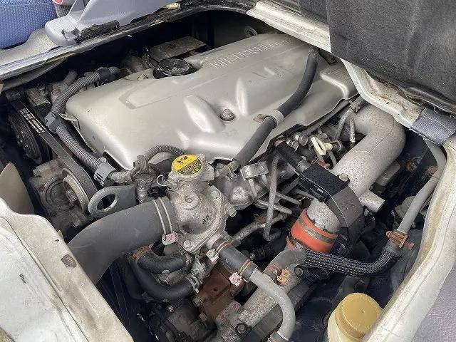 三菱ふそうキャンターダブルキャブ（Wキャブ）小型（2t・3t）[写真11]