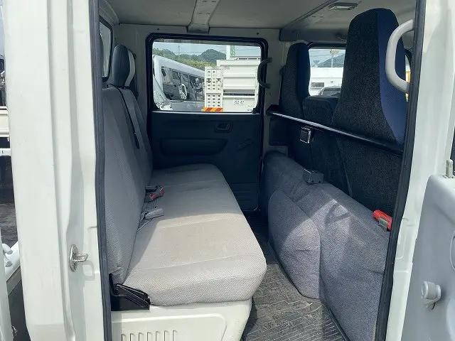 三菱ふそうキャンターダブルキャブ（Wキャブ）小型（2t・3t）[写真20]