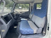 三菱ふそうキャンターダブルキャブ（Wキャブ）小型（2t・3t）[写真25]