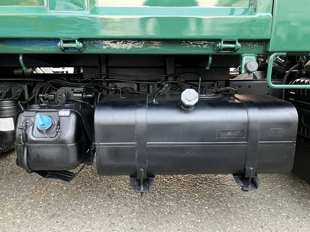 三菱ふそうキャンターダンプ小型（2t・3t）[写真20]