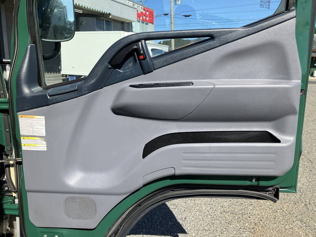 三菱ふそうキャンターダンプ小型（2t・3t）[写真31]