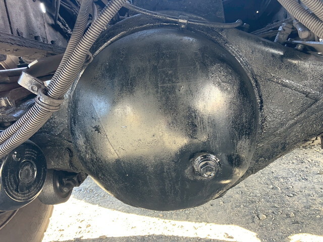 いすゞギガ深ダンプ（土砂禁ダンプ）大型（10t）[写真22]