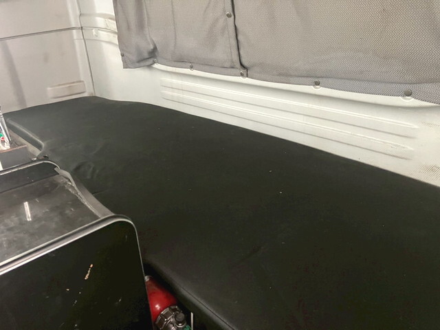 いすゞギガ深ダンプ（土砂禁ダンプ）大型（10t）[写真33]