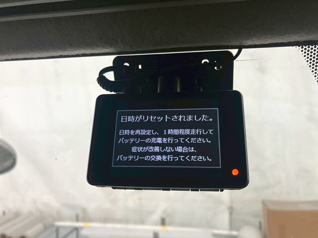 いすゞギガ深ダンプ（土砂禁ダンプ）大型（10t）[写真38]