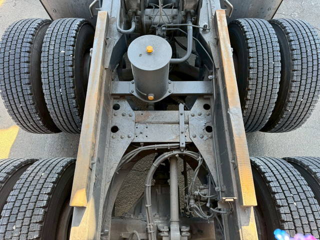 三菱ふそうスーパーグレートダンプ大型（10t）[写真23]