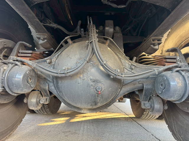 三菱ふそうスーパーグレートダンプ大型（10t）[写真25]