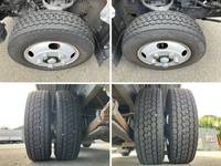 日野デュトロ平ボディ小型（2t・3t）[写真18]