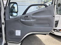 日野デュトロ平ボディ小型（2t・3t）[写真31]