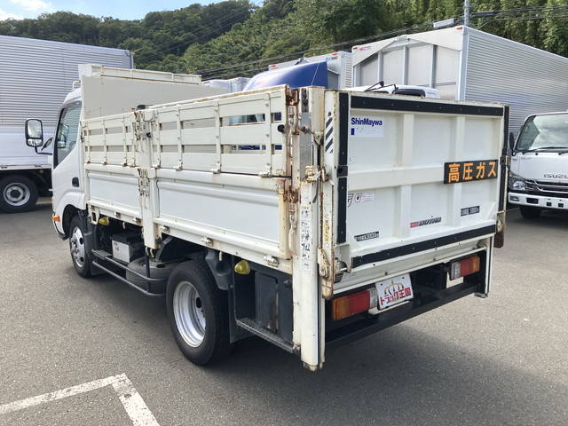 日野デュトロ平ボディ小型（2t・3t）[写真04]