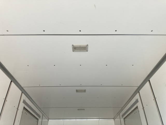 日野デュトロアルミバン小型（2t・3t）[写真11]